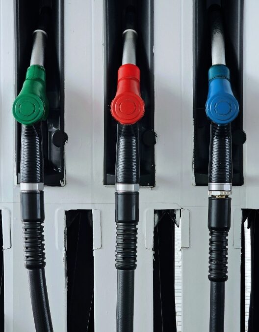 Navigating Fuel Price Volatility: Strategies for Commercial Fuel Management